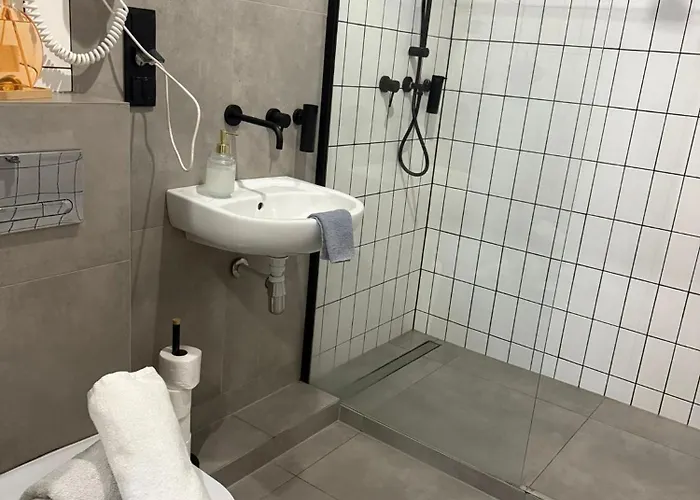 Golden Honey Apartment- Cracow Old Town