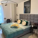 Golden Honey Apartment- Cracow Old Town Krakow