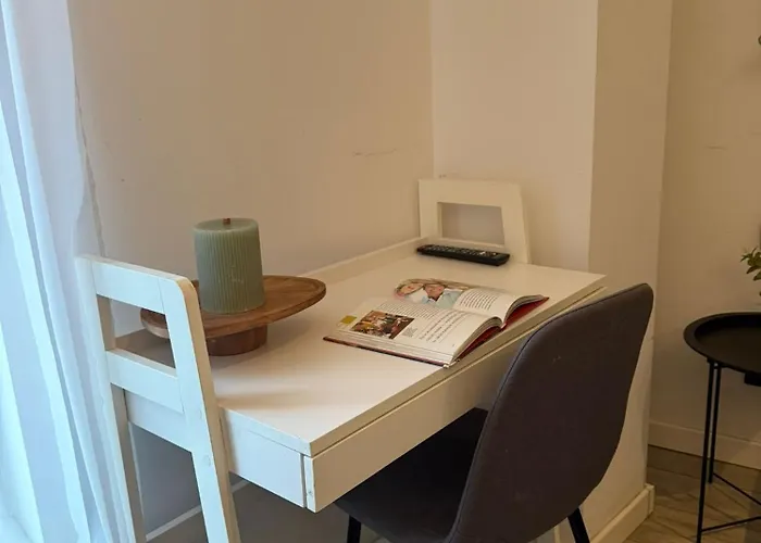 Golden Honey Apartment- Cracow Old Town *